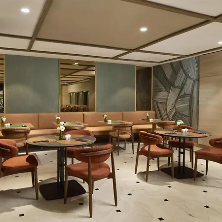 Nh Collection Otel