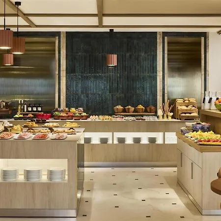 Otel Nh Collection 4*